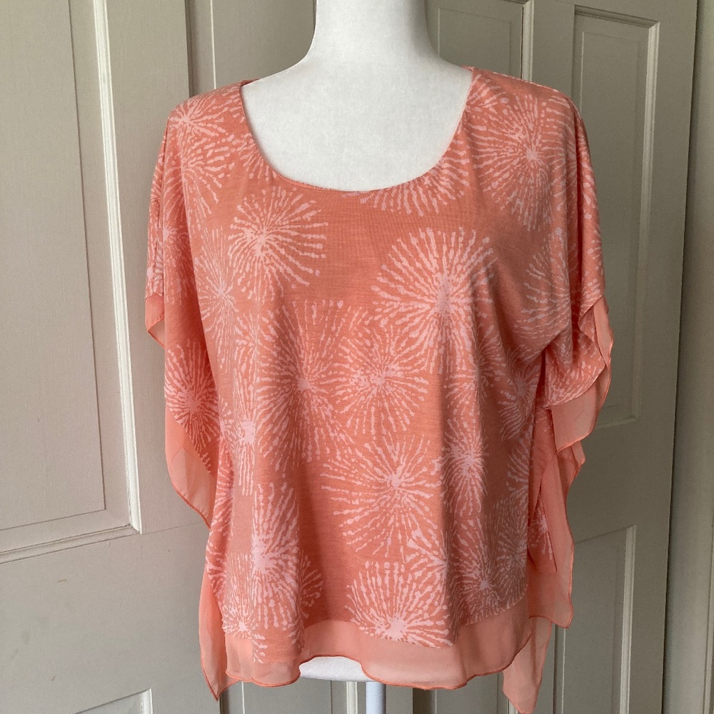 Testament Layered Block Style Top w Ruffled Sides Size XS